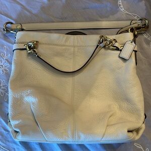Pebble Leather Coach Brooke 2-way straps Shoulder Bag in Cream w/gold hardware